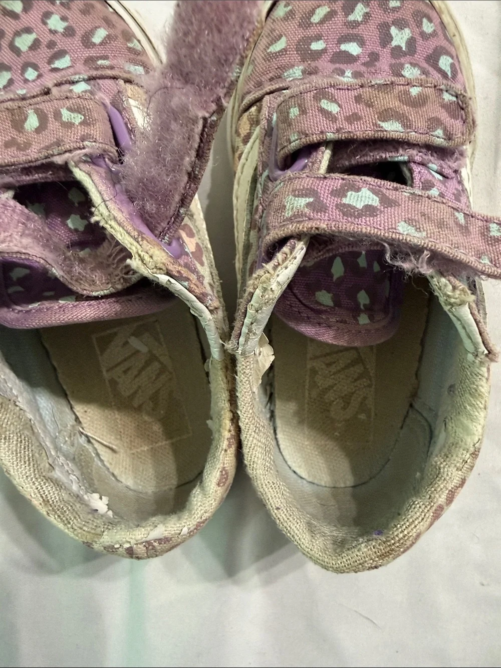 Vans Kids Leopard Print Velcro Sneakers - Purple & White